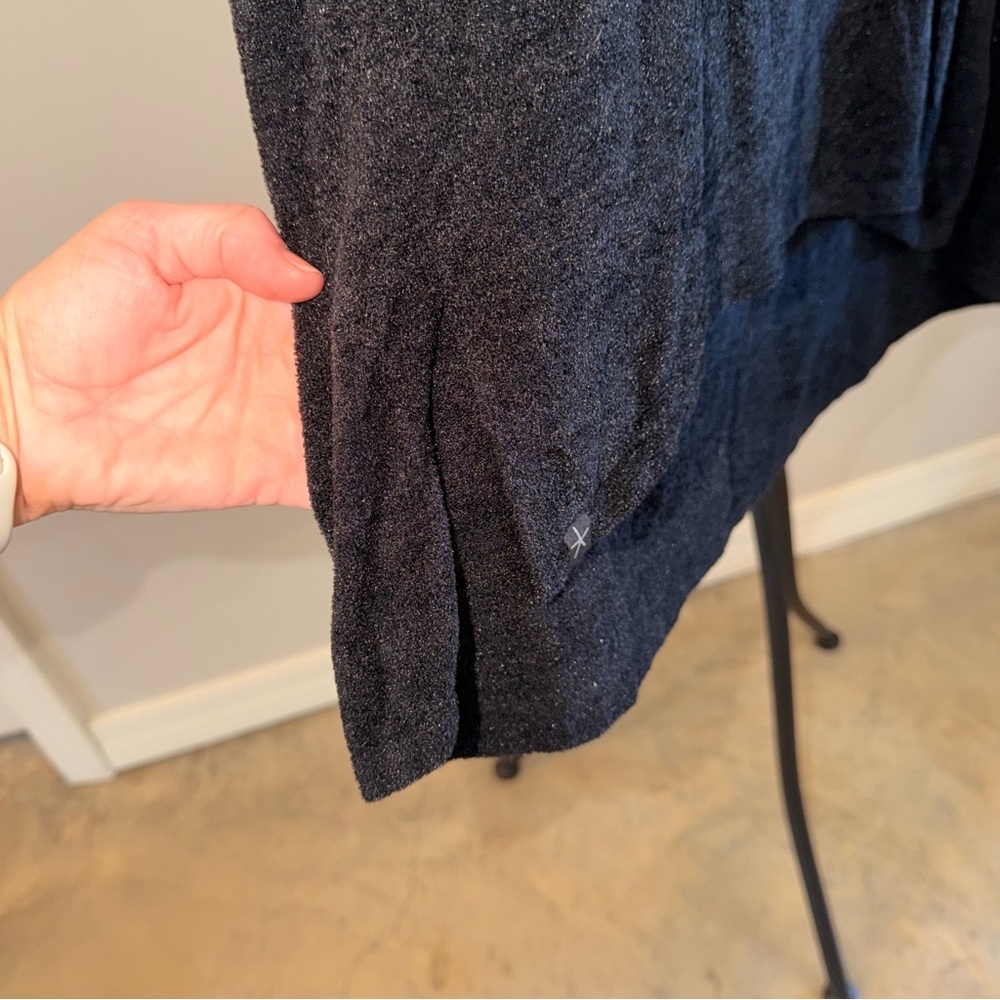 NWT - Barefoot Dreams Black Sweater - Picture 3 of 6